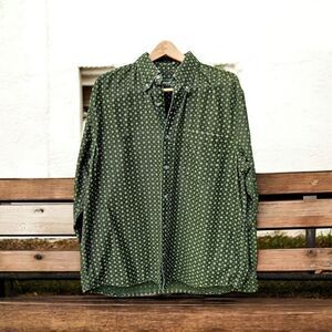 Eddie Bauer Olive Green Corduory Button Up Shirt Top Geometric Large Outdoors